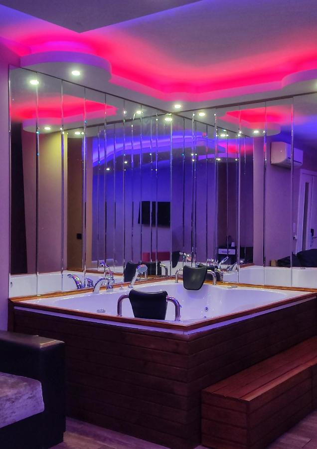 Senler Boutique Hotel 사판자 외부 사진
